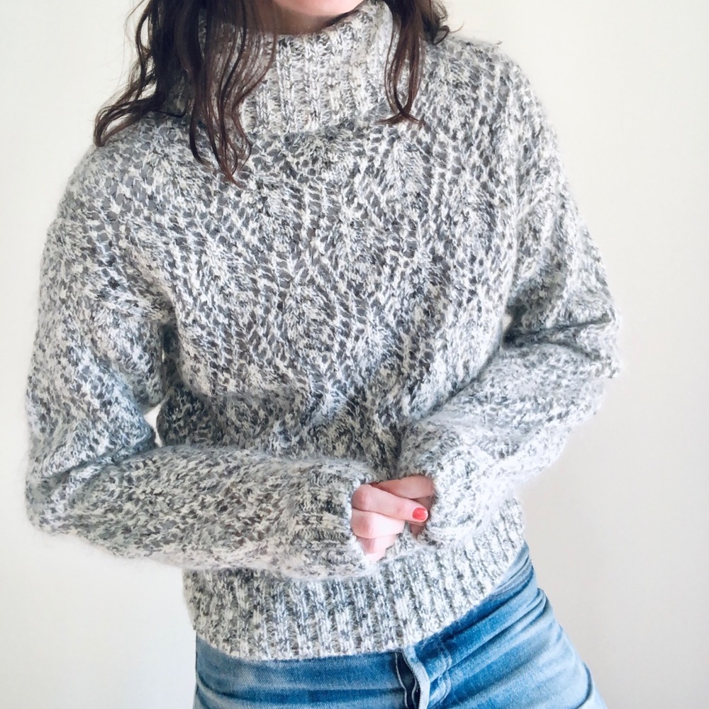 Fuzzy mohair knit sweater - Picture 3 of 14